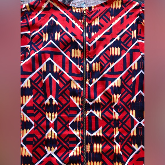 Moon Collection Retro Inspired Abstract Pattern Mini Shift Dress - Picture 8 of 9